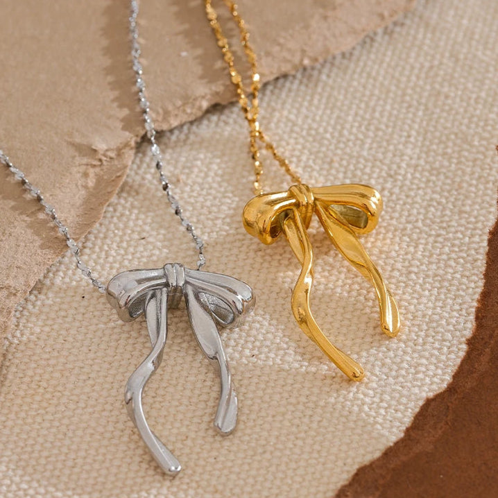 Eleanor Bow Necklace